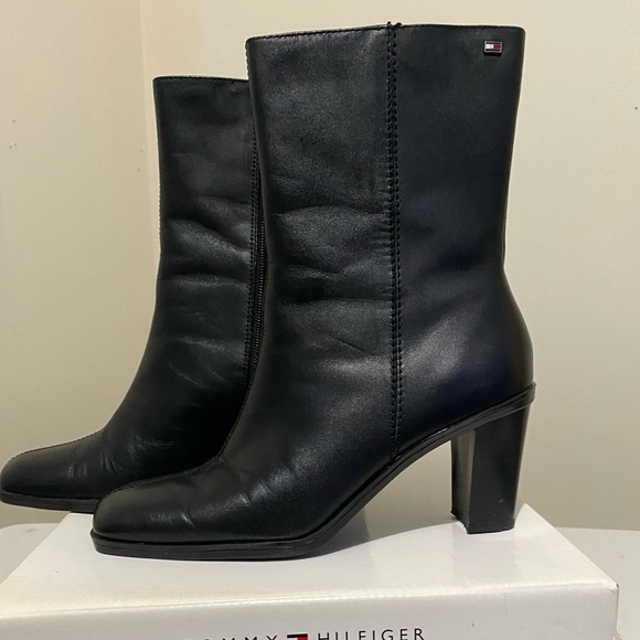 Tommy Hilfiger boots - Picture 3 of 4